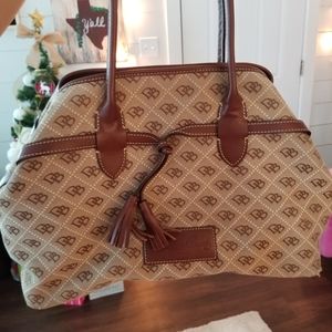 Dooney and Bourke large purse